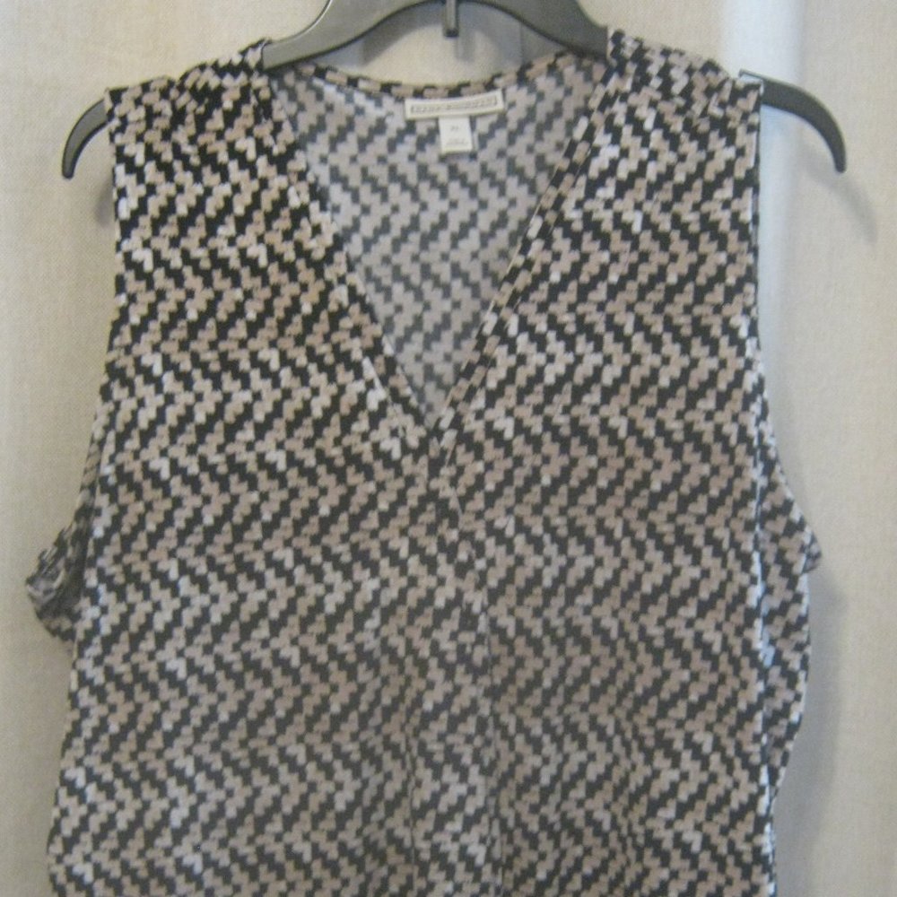 Dana Buchanan XL sleeveless blouse